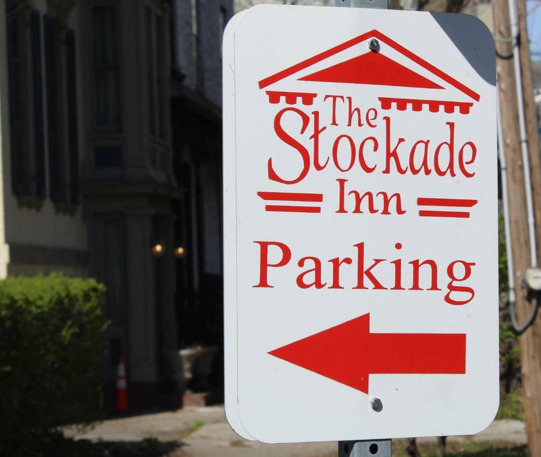 The Stockade Inn Schenectady Eksteriør billede
