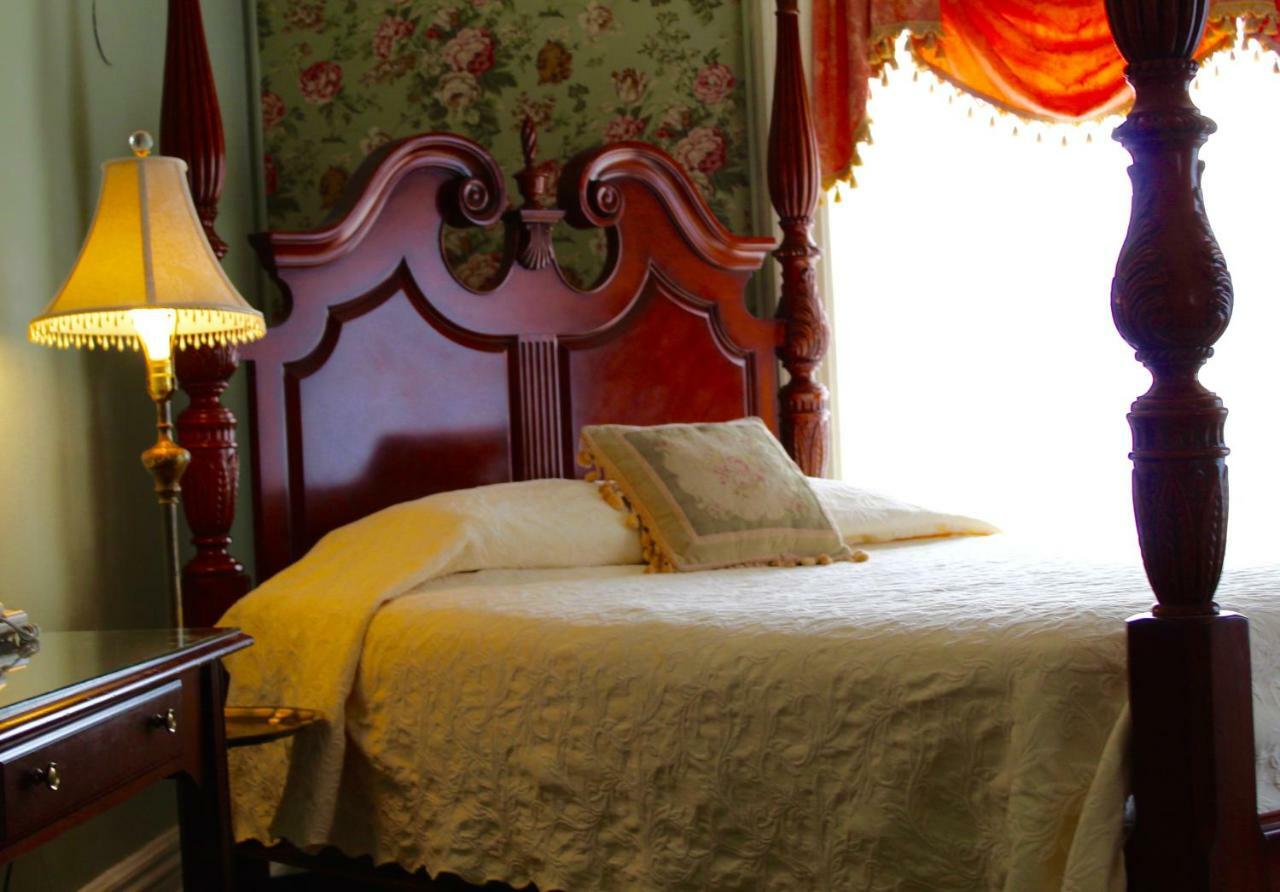The Stockade Inn Schenectady Eksteriør billede